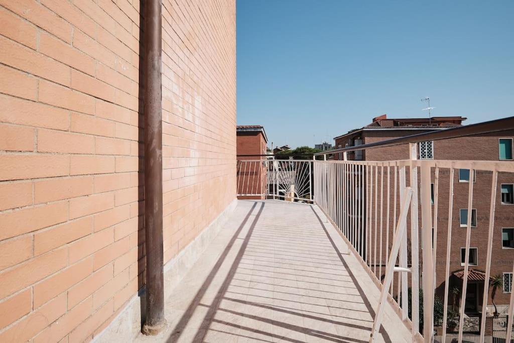 Ospedale Gemelli-Vaticano Domus Di Pace 1Bdr Rom Exteriör bild